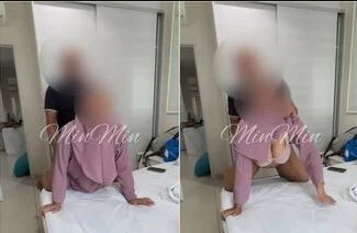 Istriku Wanita Jilbab Dientot Pria Lain