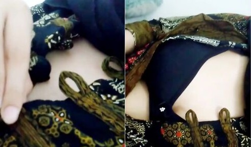 Hijabers Toge Bulet Kirim Video Buat Ayang