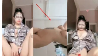 Eksis Abis Miss Van Pamer Toket Pulen Telanjang Dream